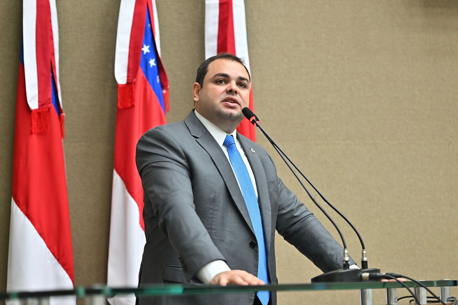 DNIT/AM prestará esclarecimentos a deputados  no dia 7/6, diz Roberto Cidade