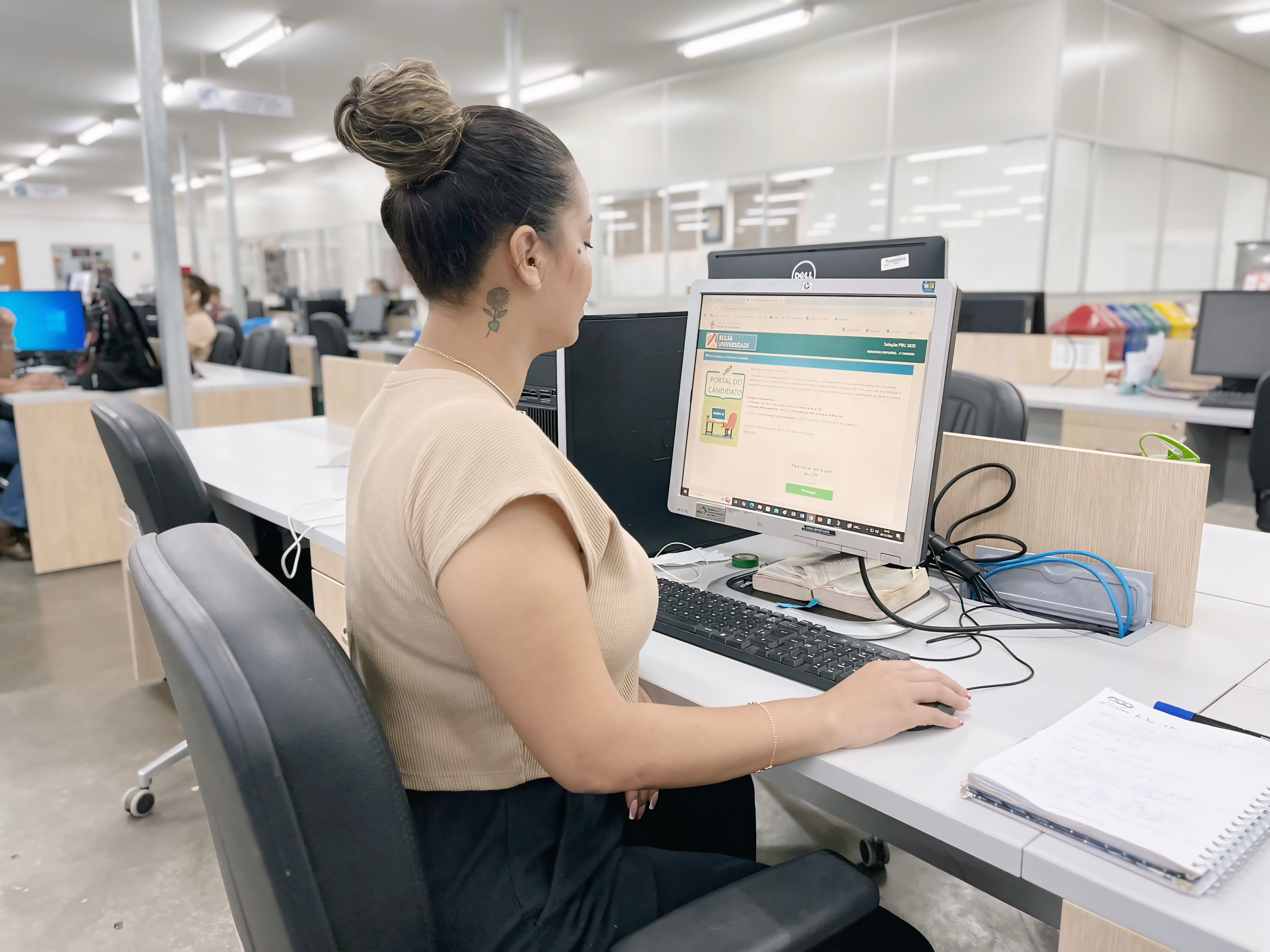 Programa Bolsa Universidade abre inscrições nesta segunda-feira