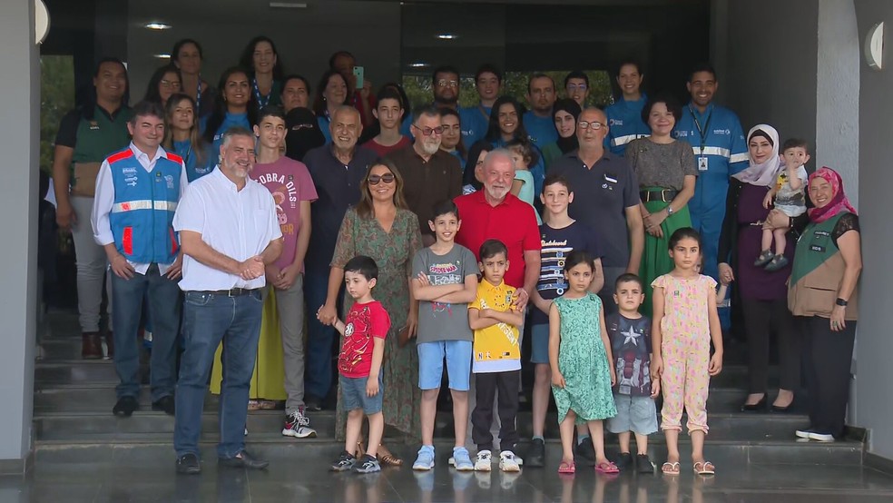 Lula diz que Brasil segue à disposição de quem quiser voltar de Gaza