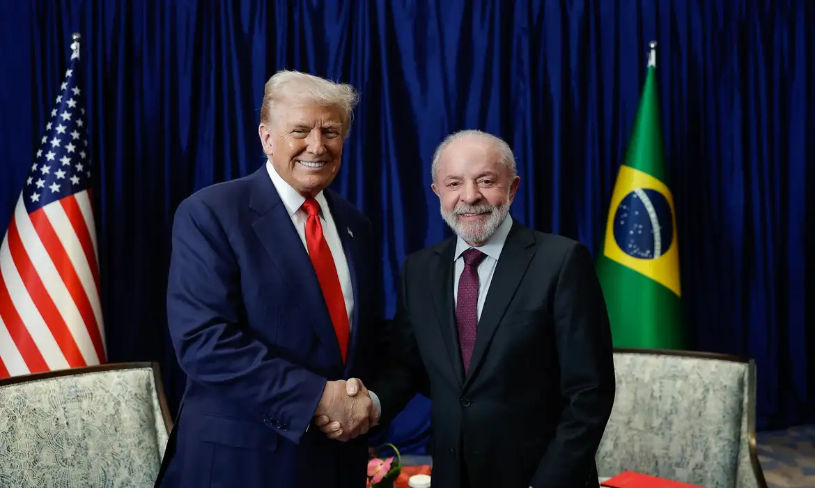 Lula conversa com Trump e pede mudanças em Conselho da Paz