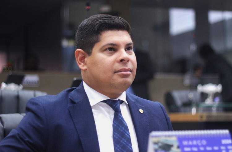 Deputado Mário César Filho propõe criar o ‘Dia do Confeiteiro’ no Amazonas