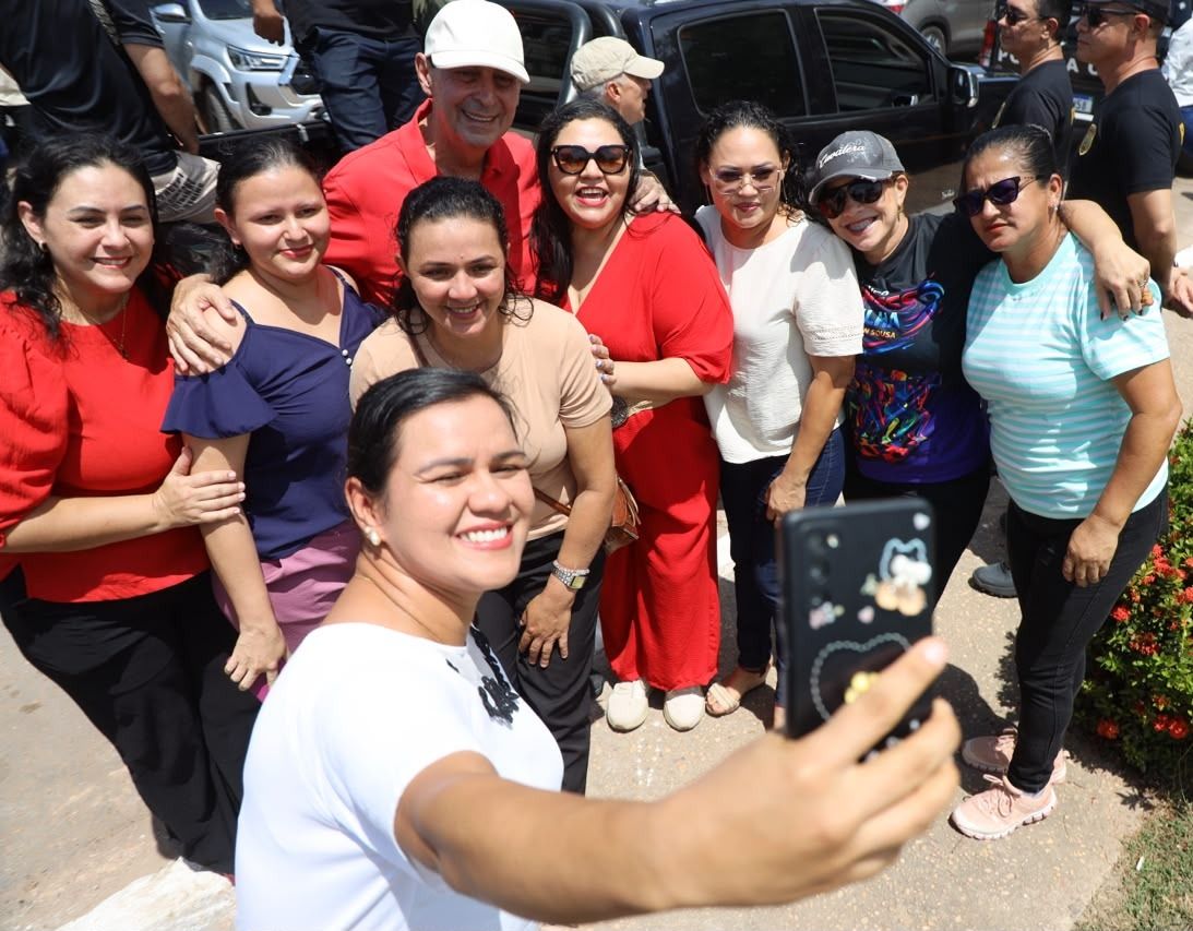 Omar apresenta plano para construir maternidades e hospital regional em Itacoatiara