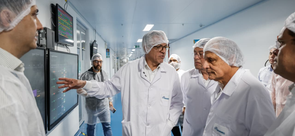 Ministro da Saúde visita ampliação da fábrica da Novamed, em Manaus