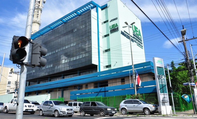 UEA promove debate sobre ética profissional no enfrentamento da violência contra a mulher