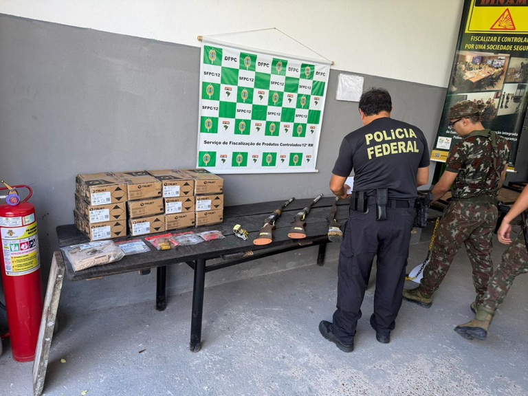 Polícia Federal destrói 145 armas de fogo no Amazonas
