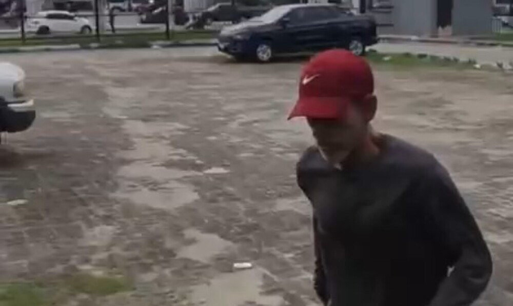 Suspeito de matar funcionário de condomínio a facadas se entrega à polícia
