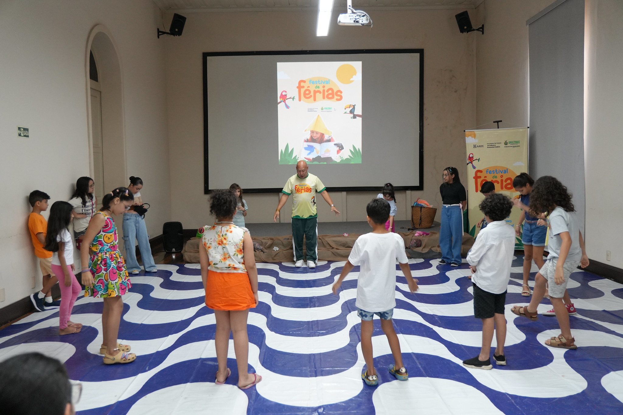 Festival de Férias leva atividades culturais e educativas para crianças em Manaus