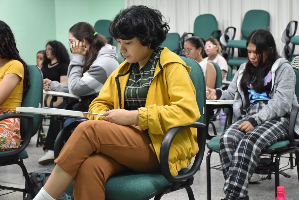 UEA realiza a aplicação das provas do Sistema de Ingresso Seriado (SIS) neste domingo