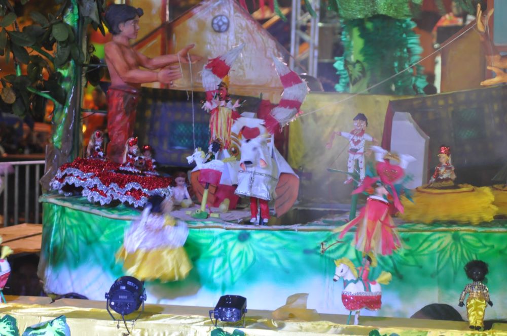 Festival de Parintins em miniatura