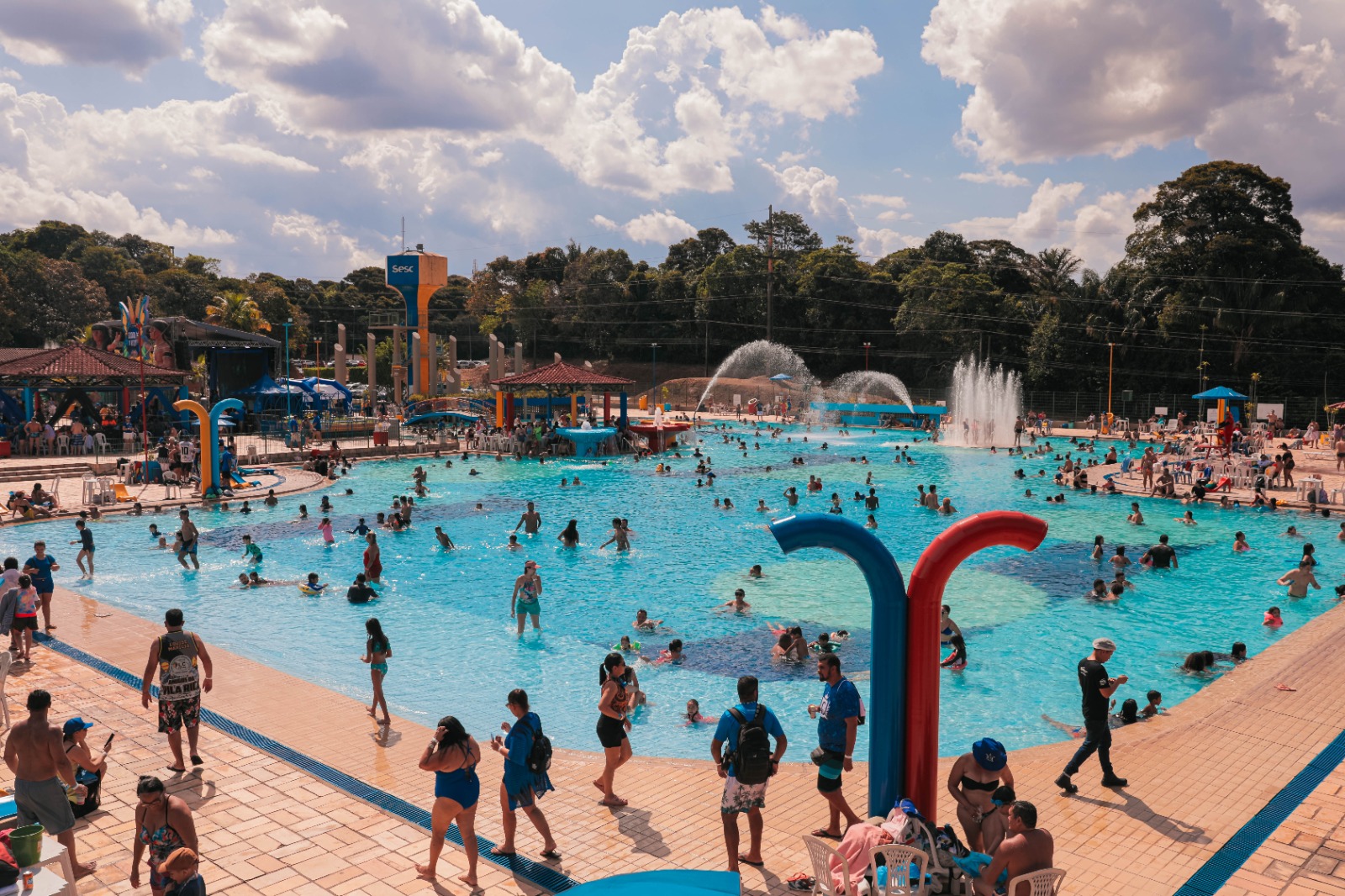 ‘Feijoada da Vitória’ celebra 33º título do Boi Garantido no Parque Aquático do Sesc