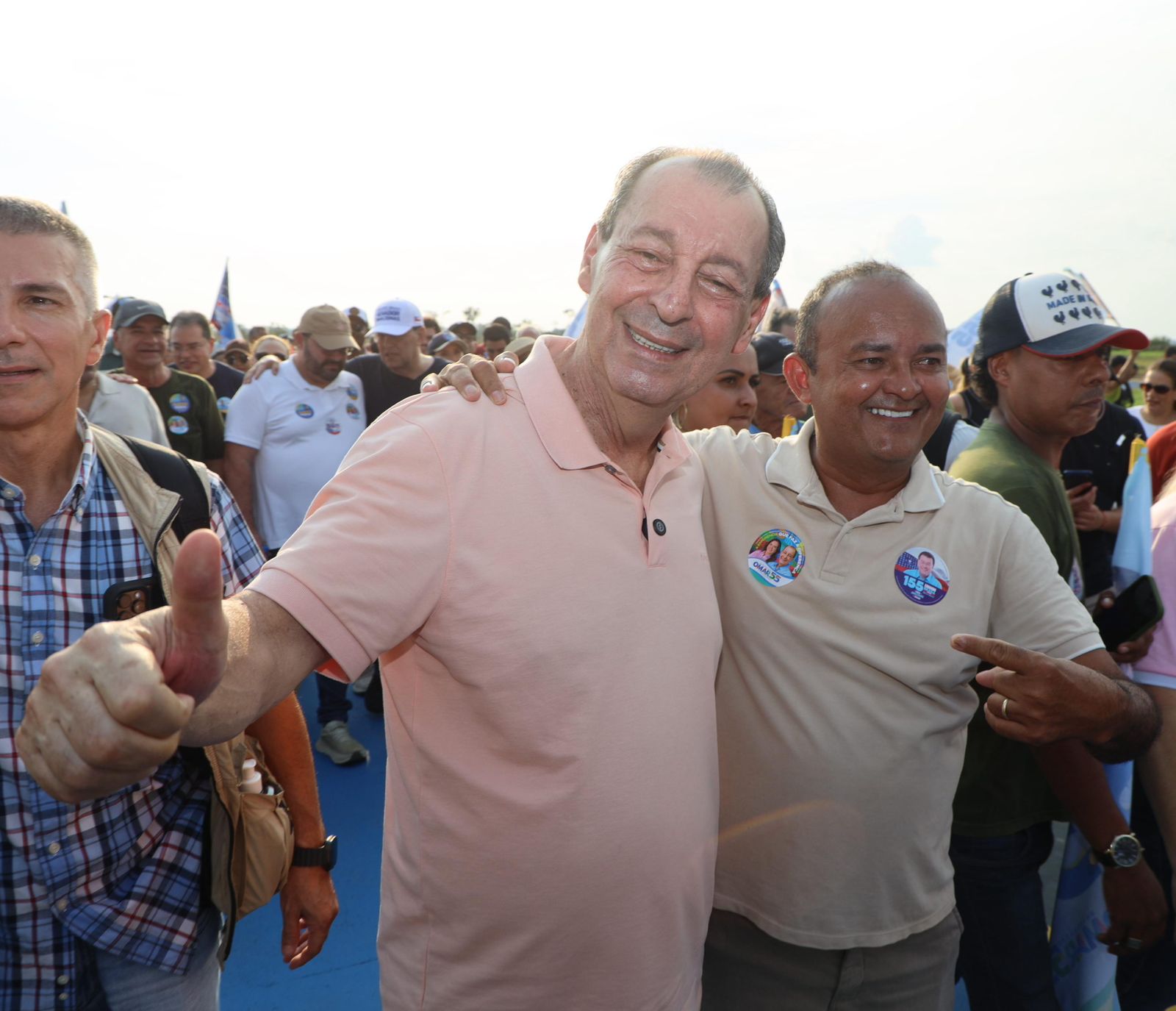 Mais uma pesquisa nacional aponta Omar isolado na liderança