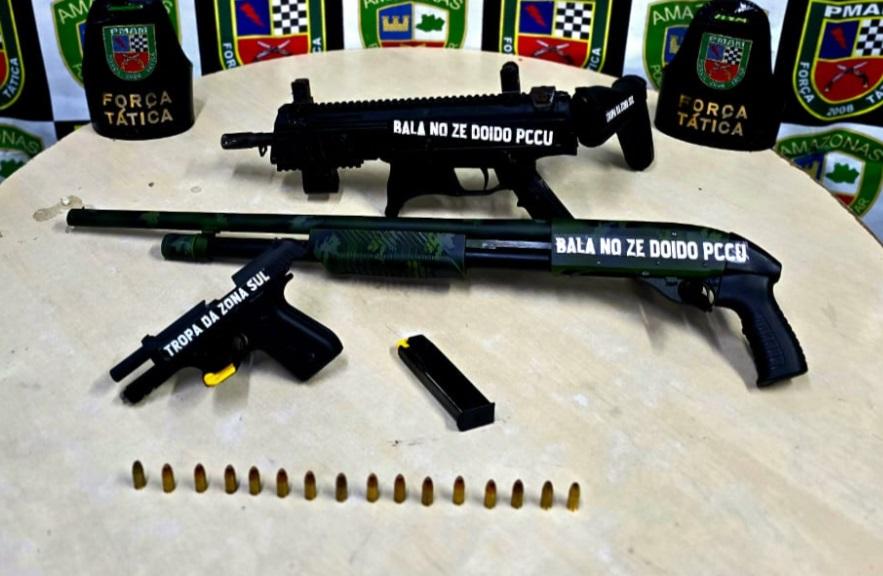 Dupla é flagrada com armamento de grosso calibre no Jorge Teixeira