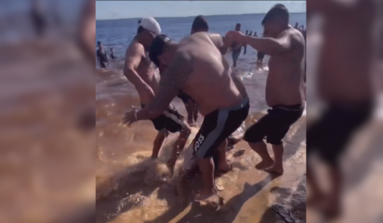 Vídeo: suspeito suspeito de importunar criança é agredido na Ponta Negra