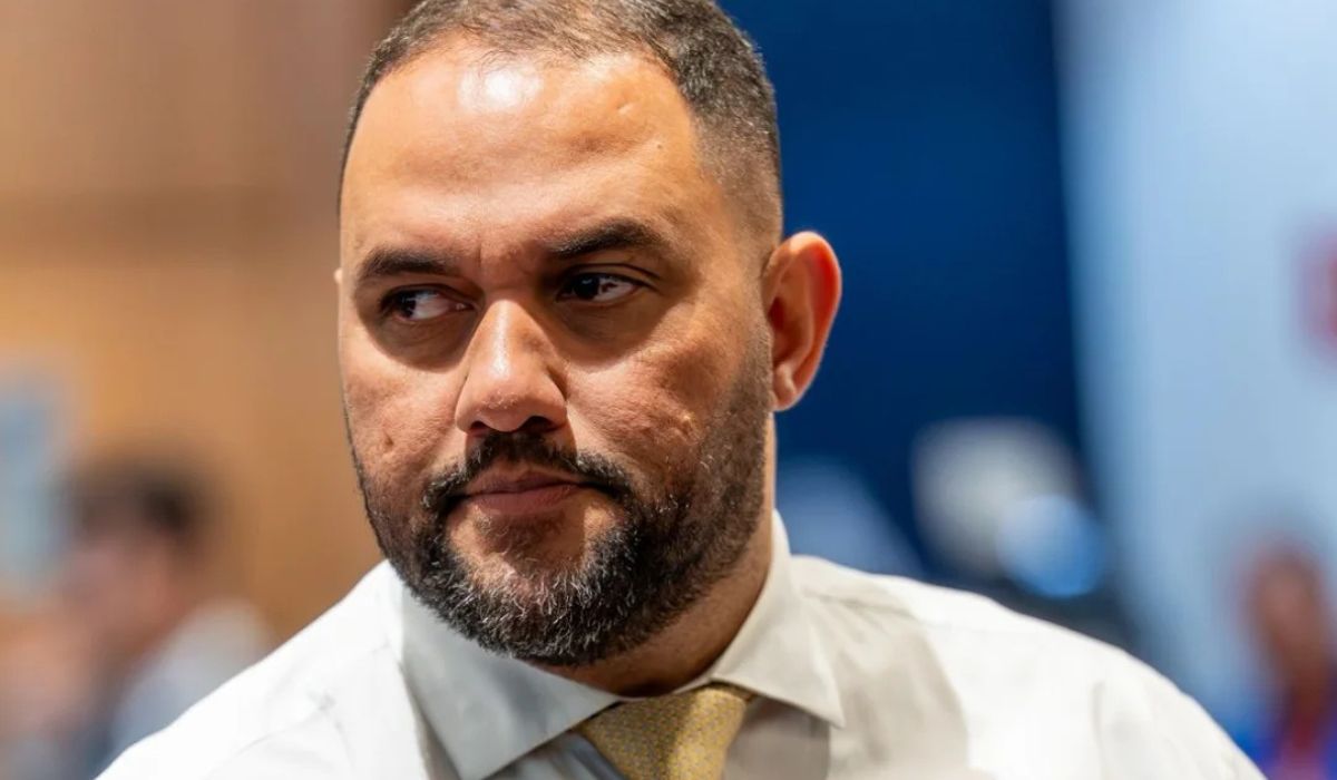 Deputado estadual Thiago Rangel é preso em operação contra fraudes na educação do RJ