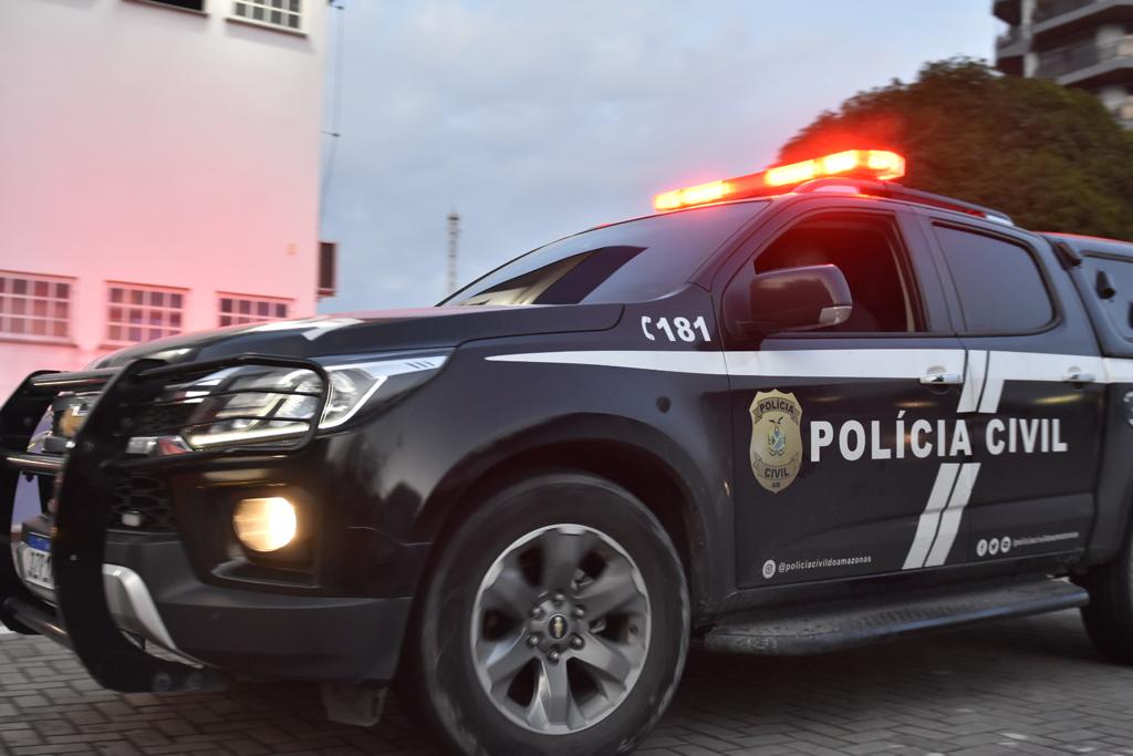 Preso algemado foge durante ida para audiência de custódia em Manaus