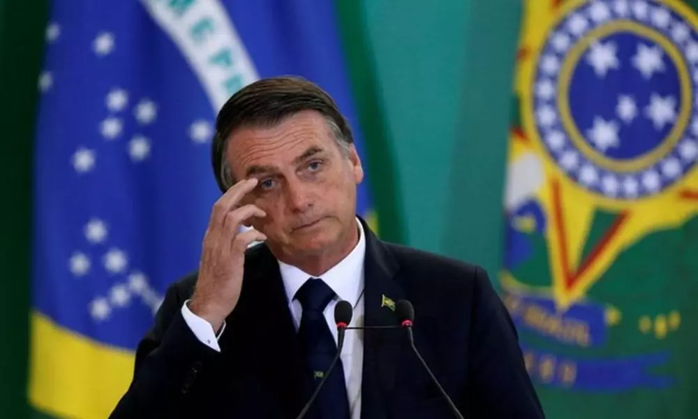 PGE pede que Bolsonaro se torne inelegível por mentiras sobre urnas