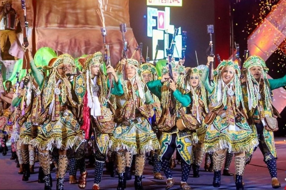 Espetáculo gratuito celebra cultura nordestina no palco do Teatro Amazonas
