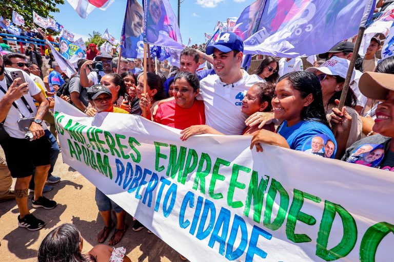 Cidade encerra maratona pelo interior em Parintins
