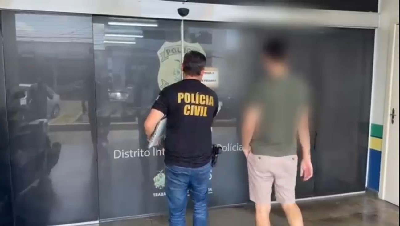 Vídeo: gerente de banco é preso suspeito de desviar mais de R$ 500 mil de clientes em Manaus