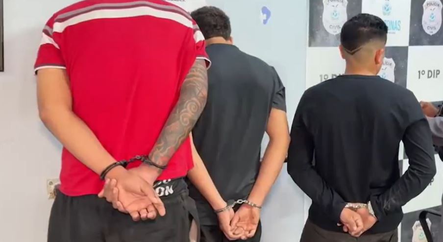 Trio suspeito de usar 'chapolin' para furtar veículos é preso em Manaus