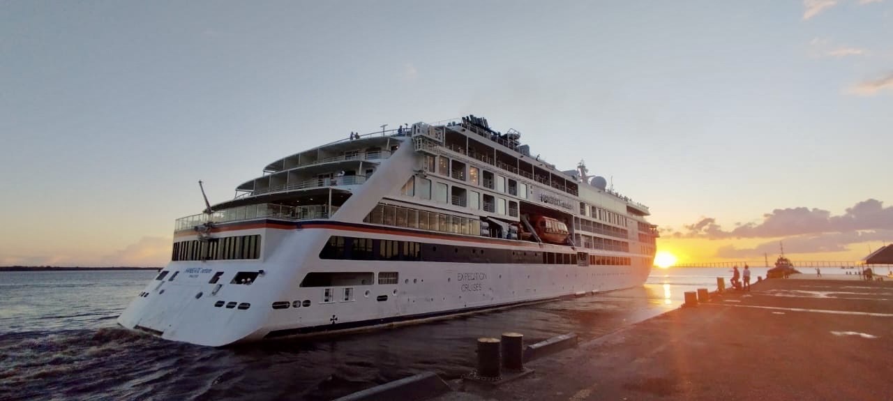 Chegada de navio alemão reforça turismo em Manaus com impacto de R$ 7 milhões