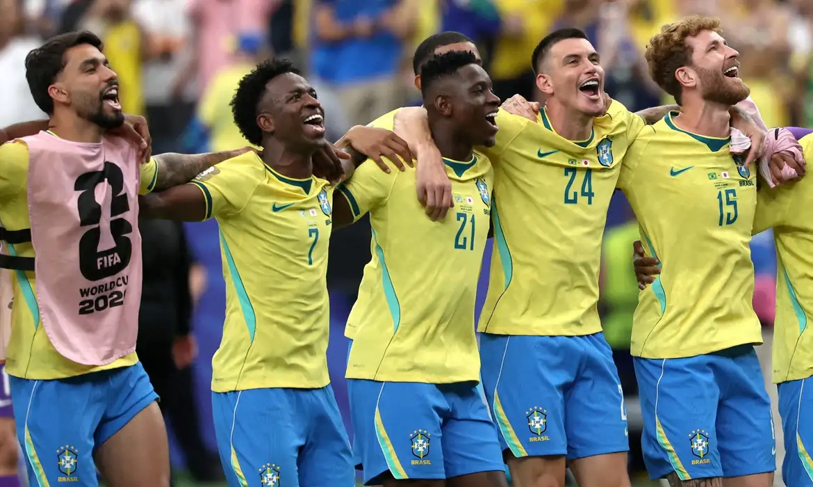 Brasil enfrenta a Noruega hoje pelas oitavas de final da Copa do Mundo