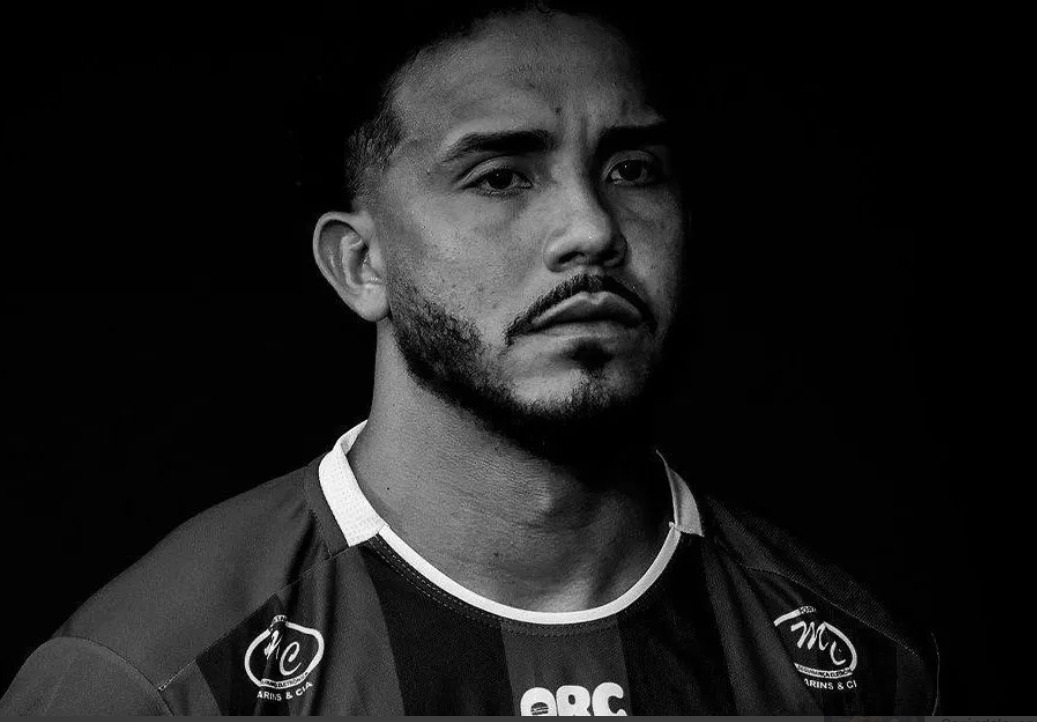 Jogador morre pouco antes do início de jogo no Campeonato Paulista