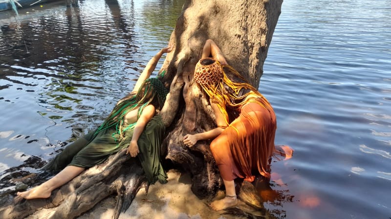Performance ‘Míra Yí’ leva memória das águas para territórios indígenas de Manaus