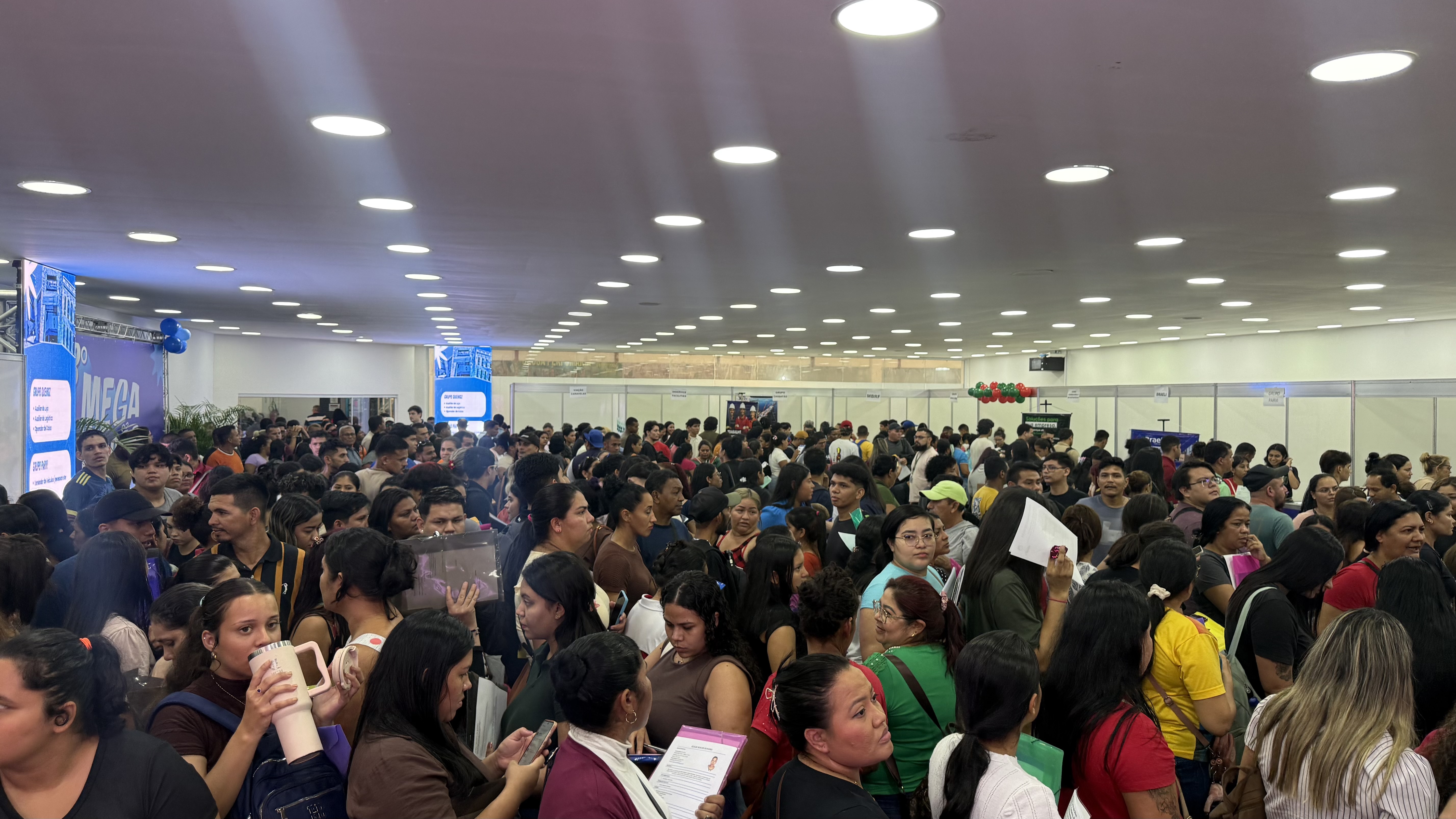 Megafeirão de Empregabilidade em Manaus conta com participação de 30 empresas