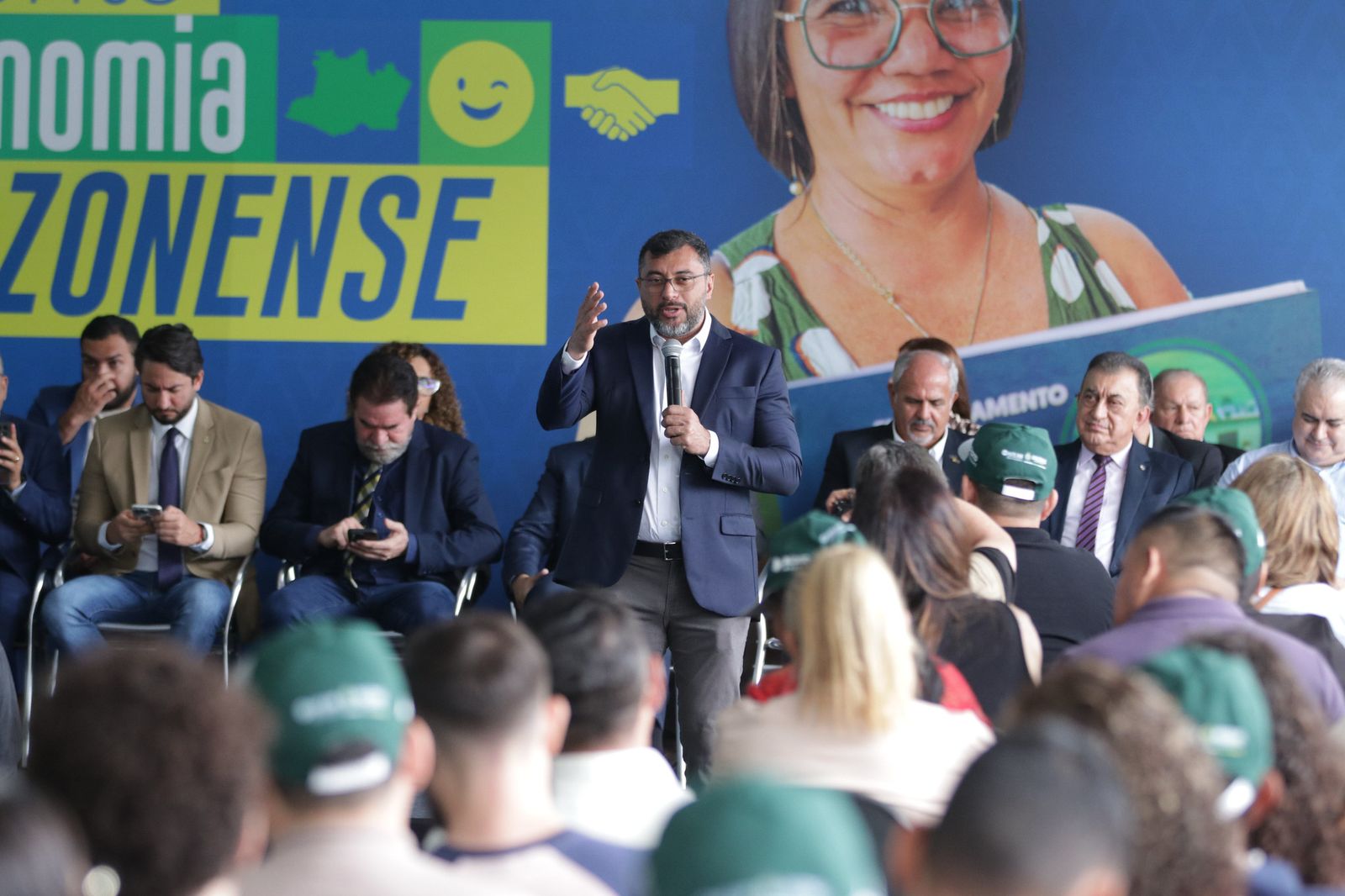 Wilson Lima anuncia investimentos de R$ 340 milhões pelo Mais Crédito Amazonas para 2025