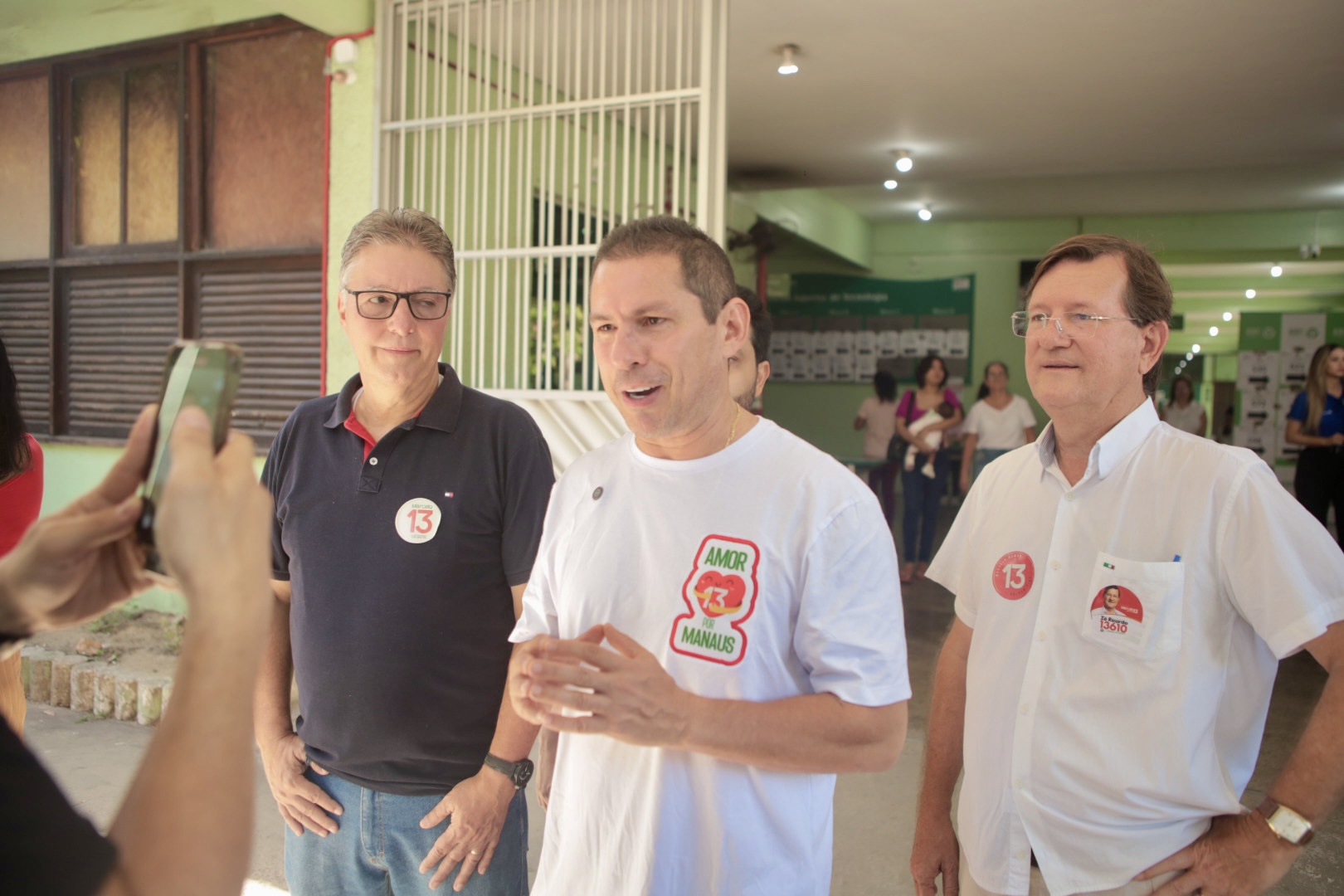 Marcelo é o 1º candidato a prefeito a votar neste domingo