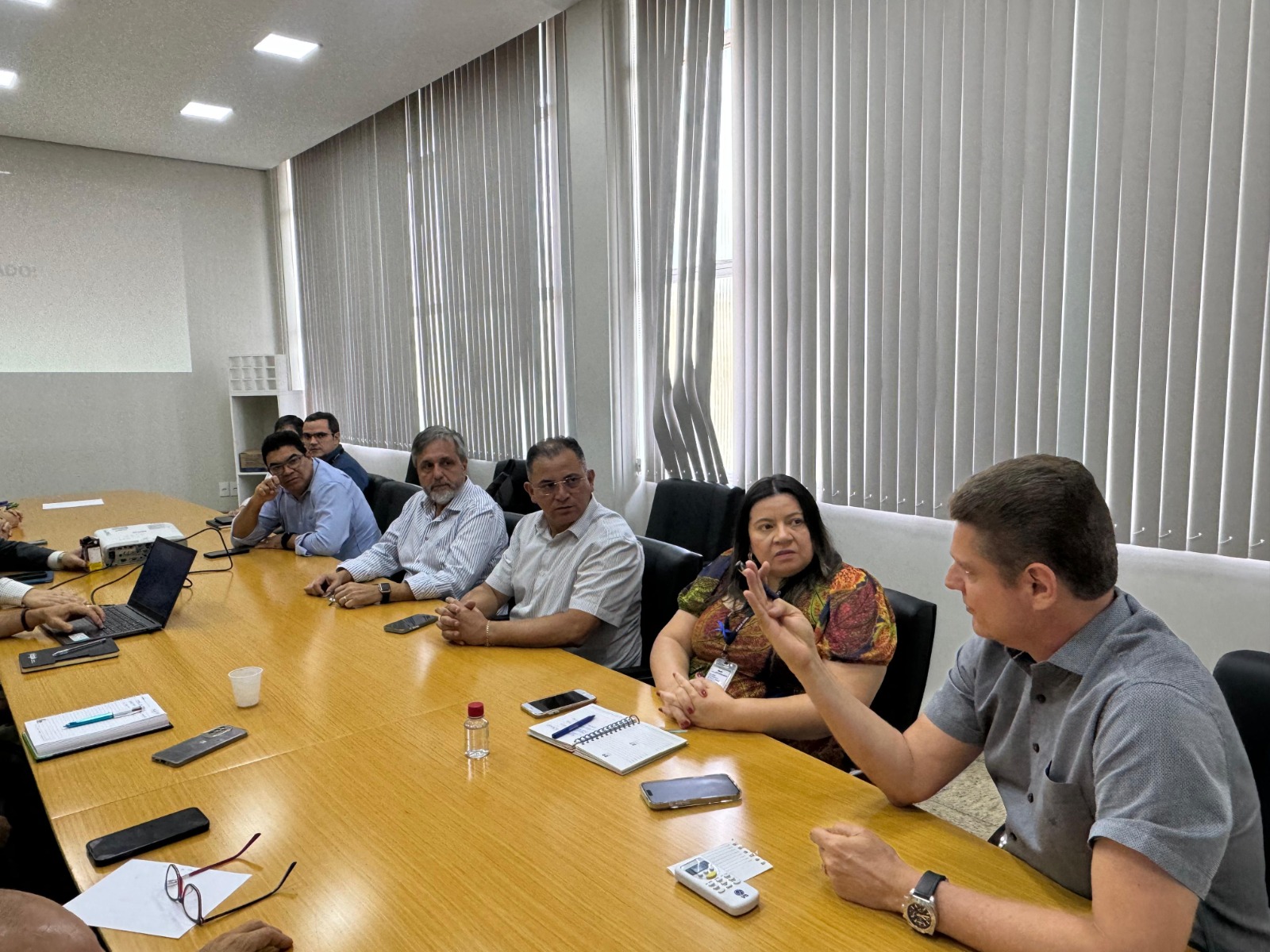 Prefeitura inicia processo de transição de mandato com 1ª reunião da comissão