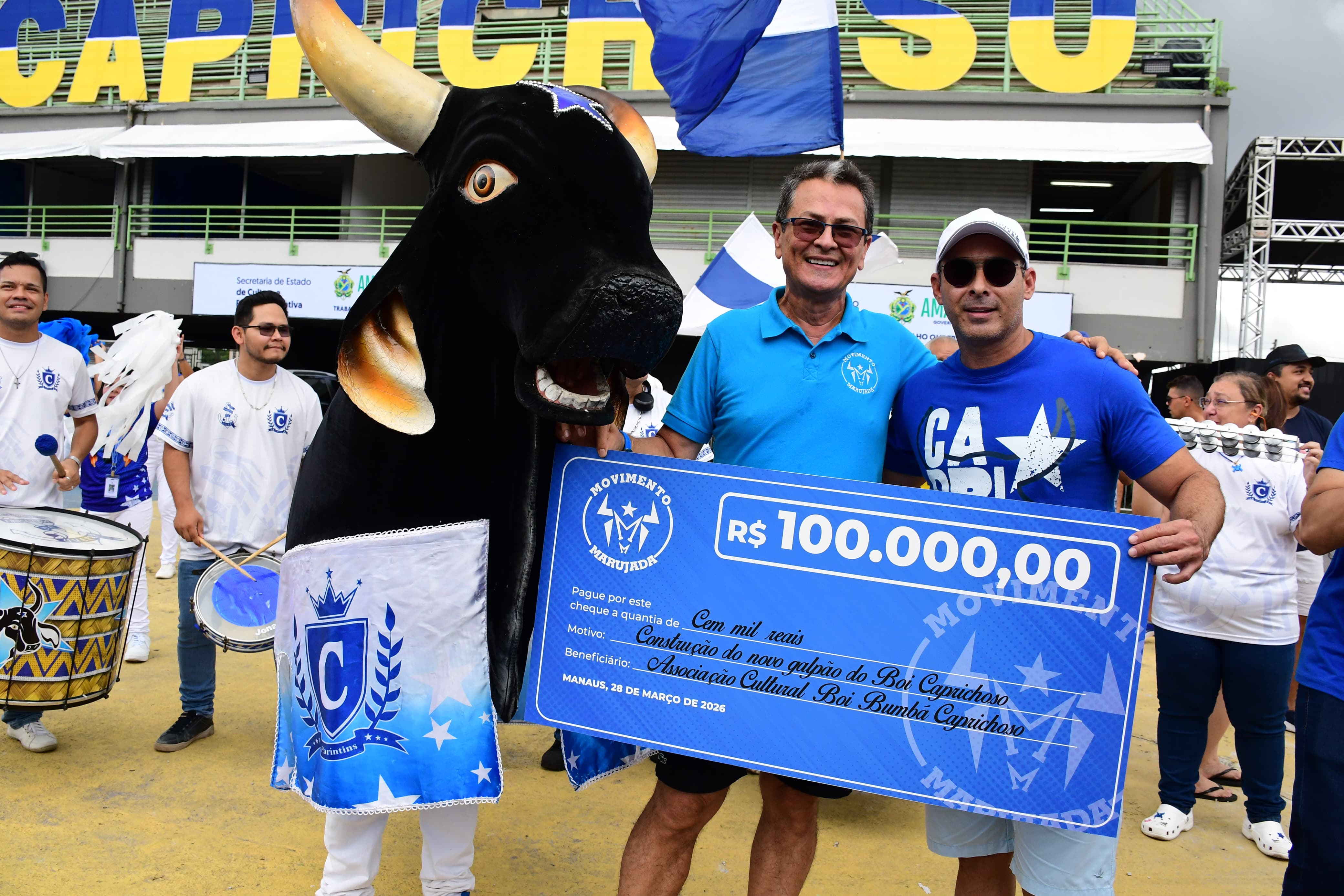 União azulada: Movimento Marujada doa R$ 100 mil e impulsiona a construção do novo galpão do Caprichoso