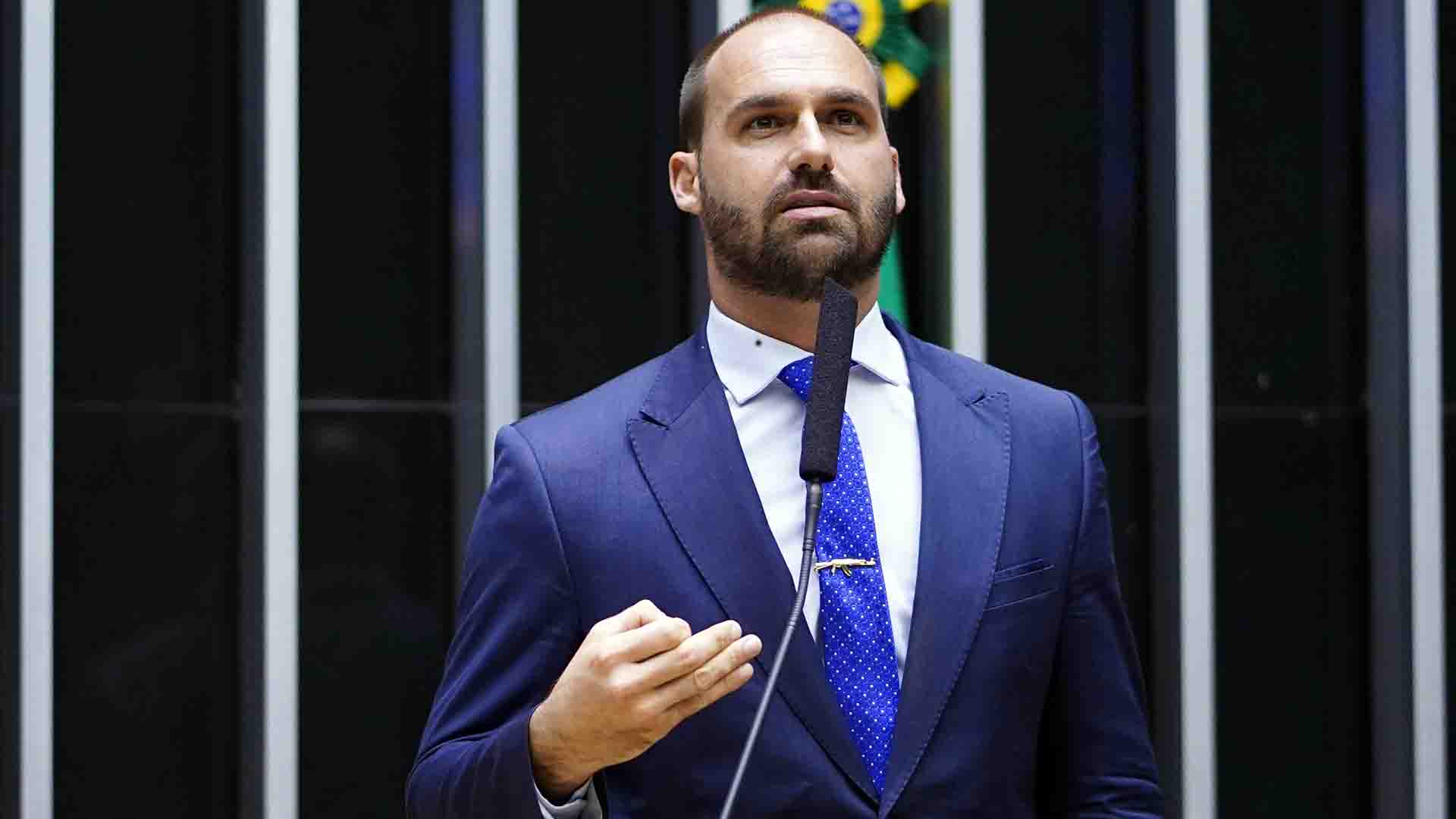 PGR defende condenação de Eduardo Bolsonaro no processo do tarifaço
