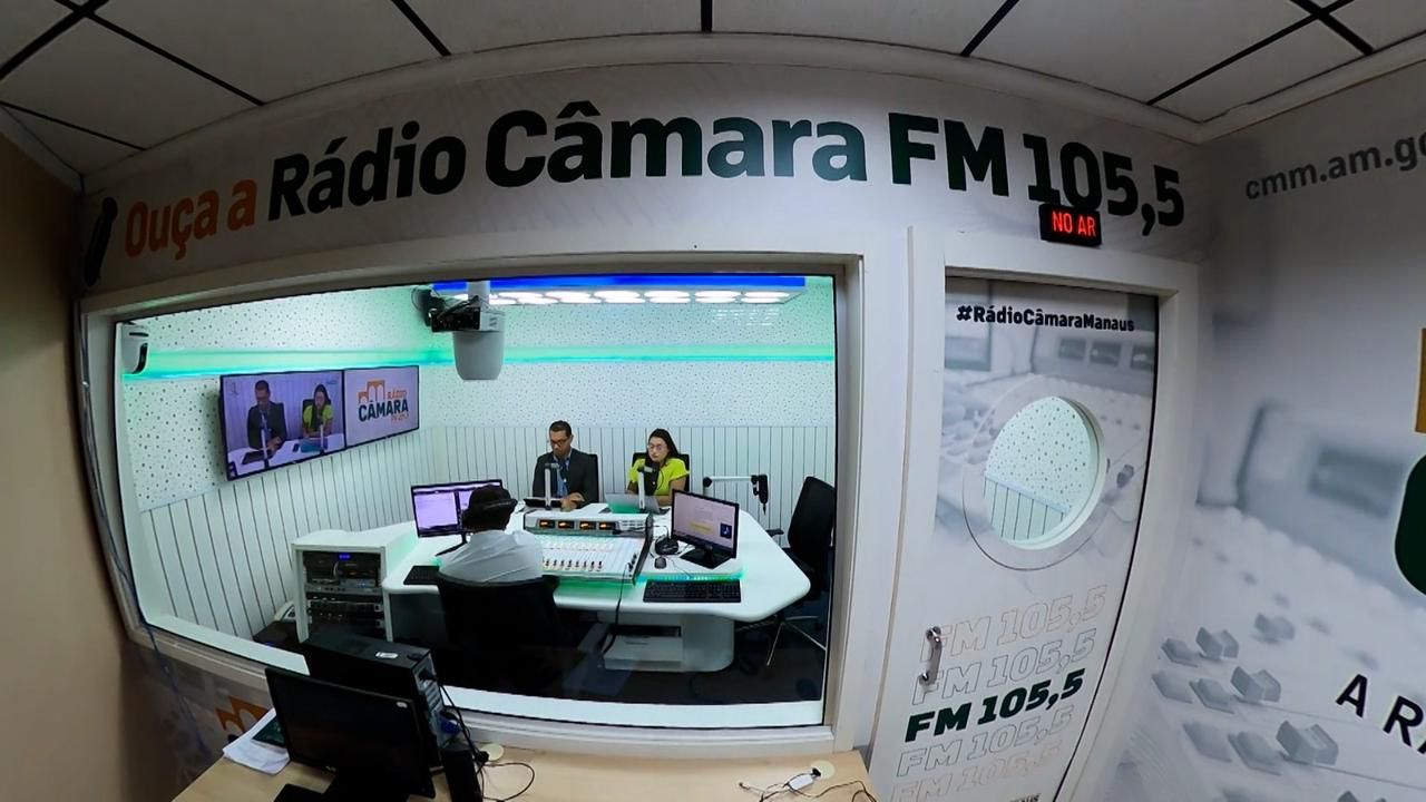 Rádio Câmara completa 4 anos informando manauaras sobre trabalho do parlamento municipal