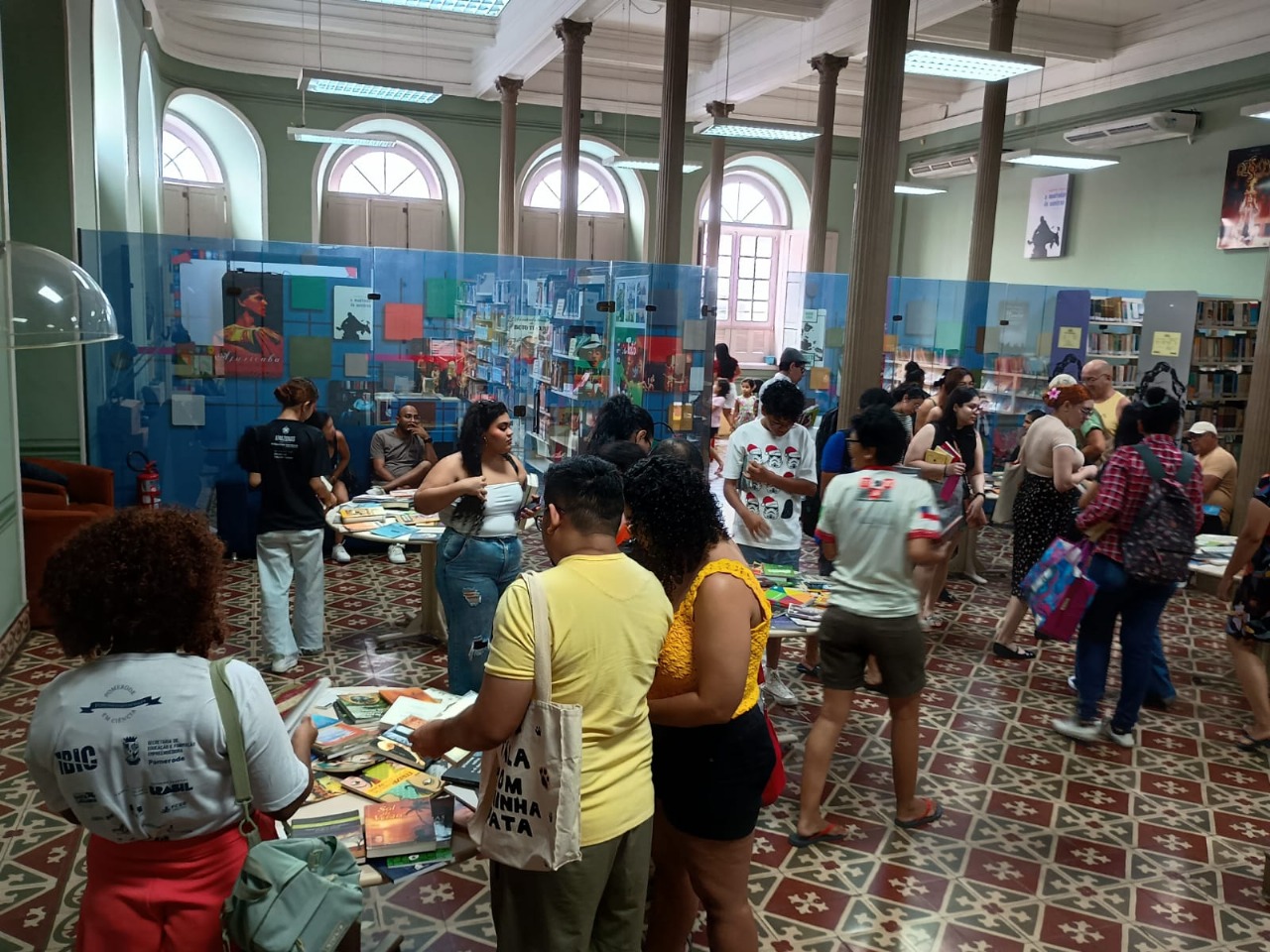Biblioteca Pública do Amazonas promove troca de livros e visitas guiadas no dia 25 de maio