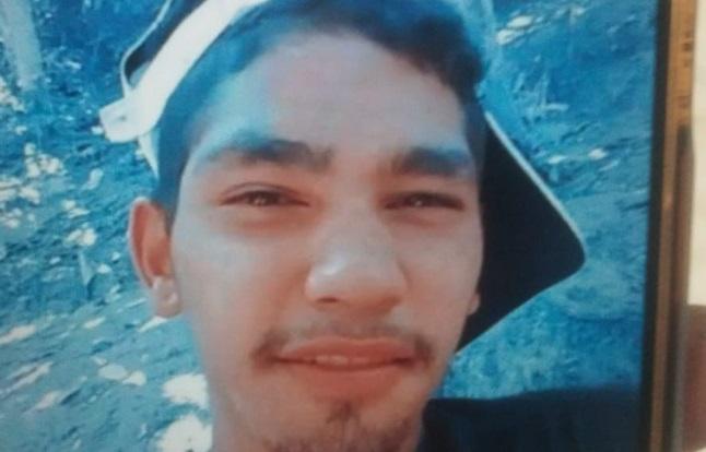 Família identifica corpo de jovem encontrado esquartejado no Jorge Teixeira