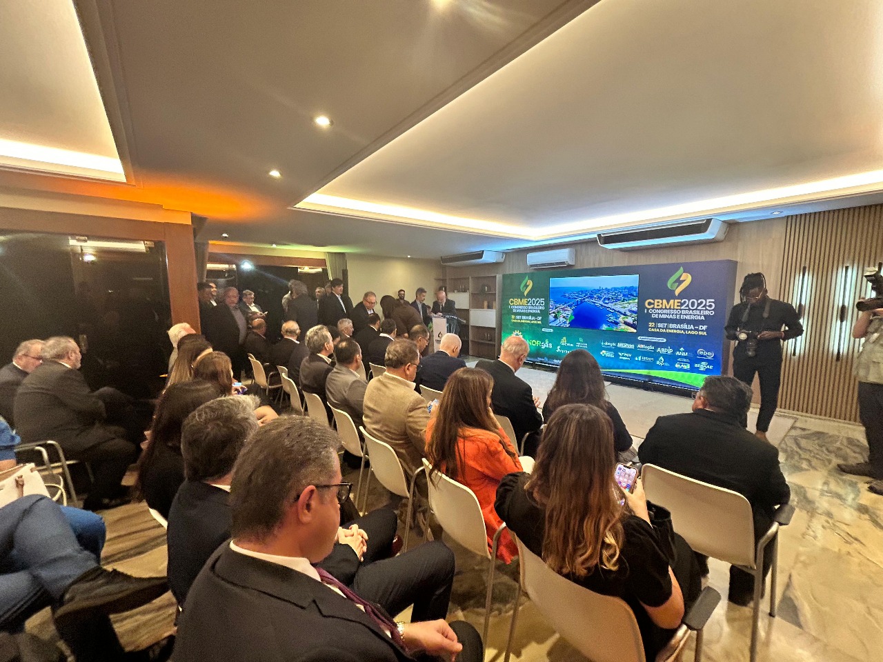 Lideranças nacionais se reúnem no CBME 2025 para debater agenda energética e mineral