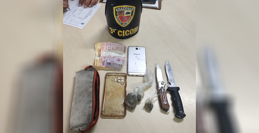 Homem esfaqueado por dívida de drogas é preso junto com agressor em Manaus