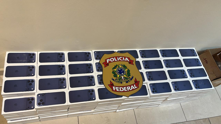 Homem é preso com 1,5 mil celulares e medicamentos na BR-174