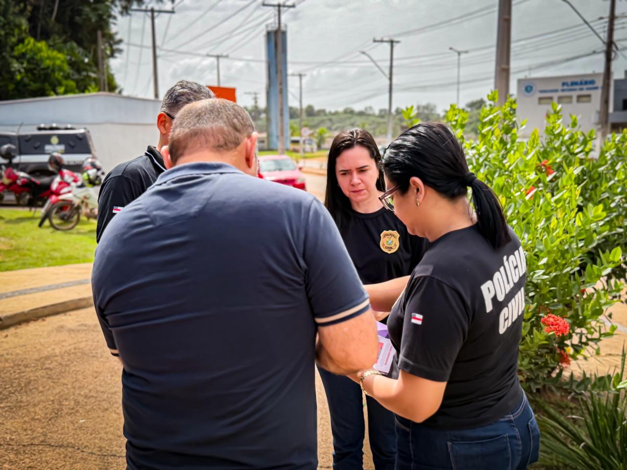 Operação cumpre 35 mandados de prisão por violência contra mulheres no AM