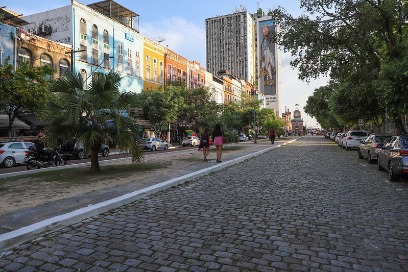 'Sou Manaus' terá áreas exclusivas para embarque e desembarque de táxis e aplicativos