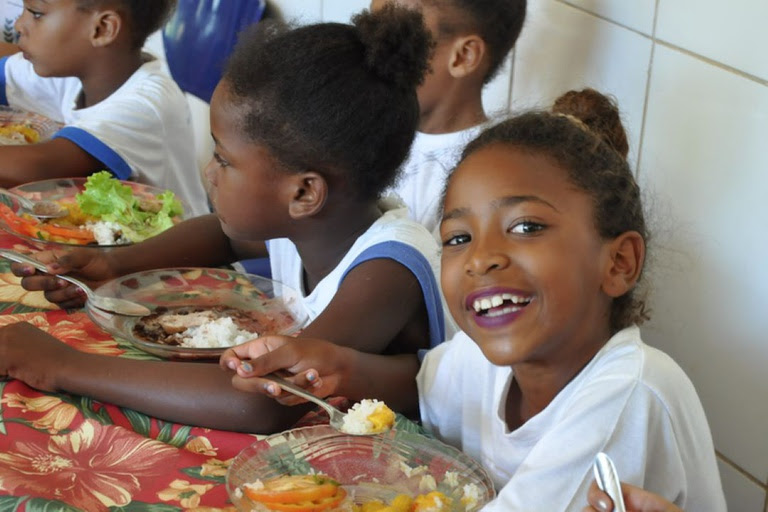 Escolas do Amazonas terão reforço na merenda com Contrata+Brasil