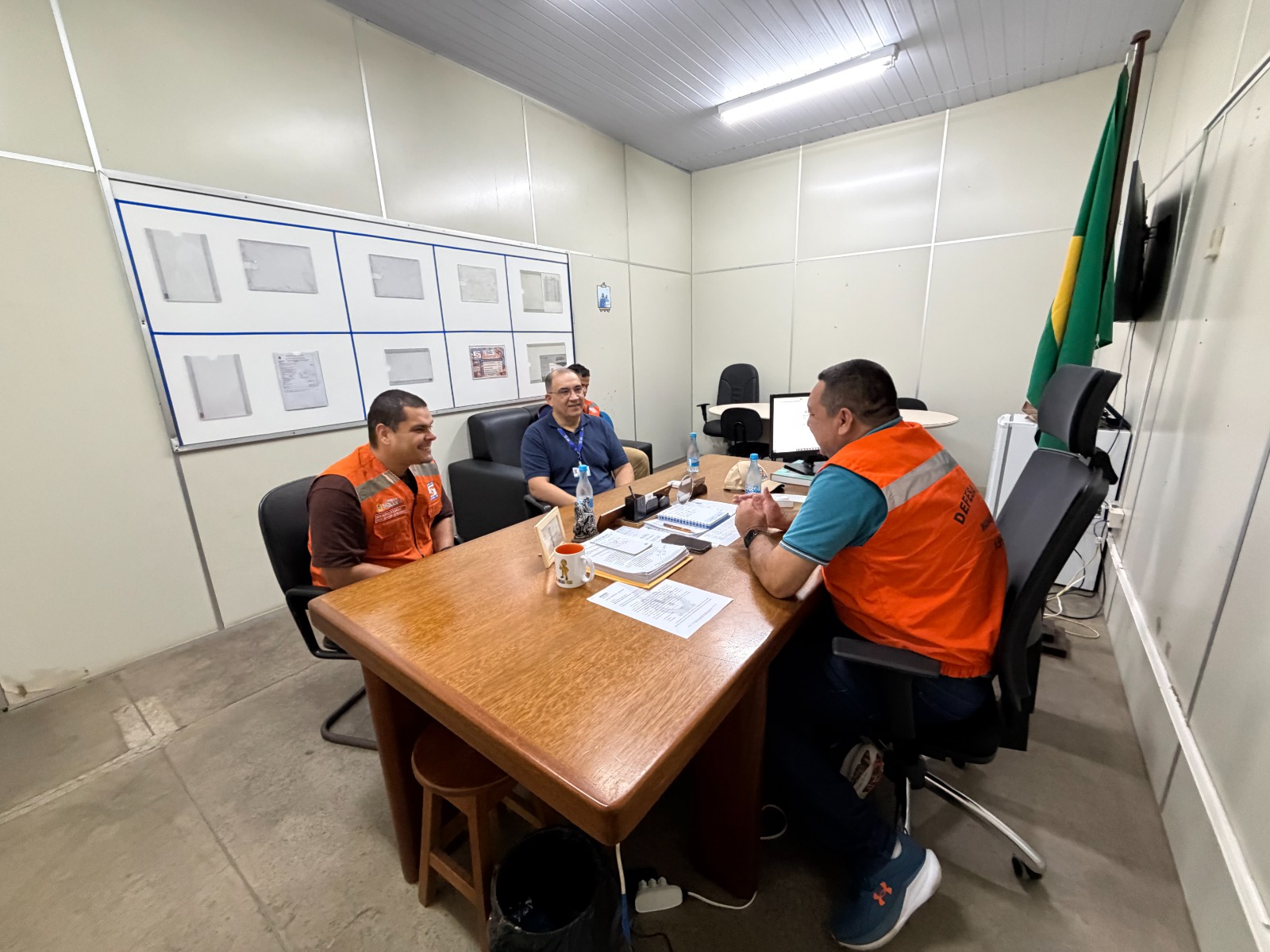 Defesa Civil de Manaus amplia parceria com a UEA para monitorar qualidade do ar