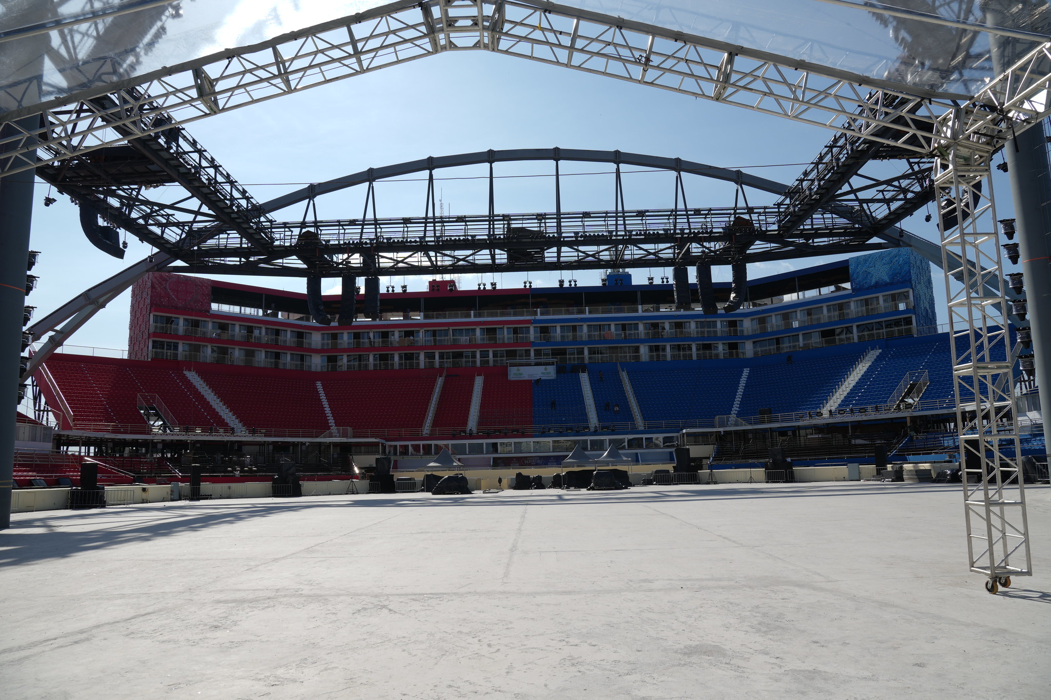 Festa dos Visitantes terá seis pontos de coleta de alimentos para entrada no Bumbódromo