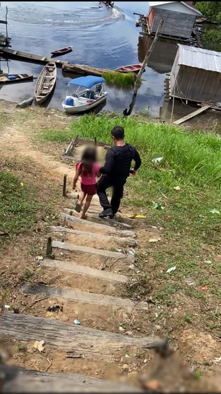 Operação resgata criança que foi levada à força de Juruá pelo próprio pai