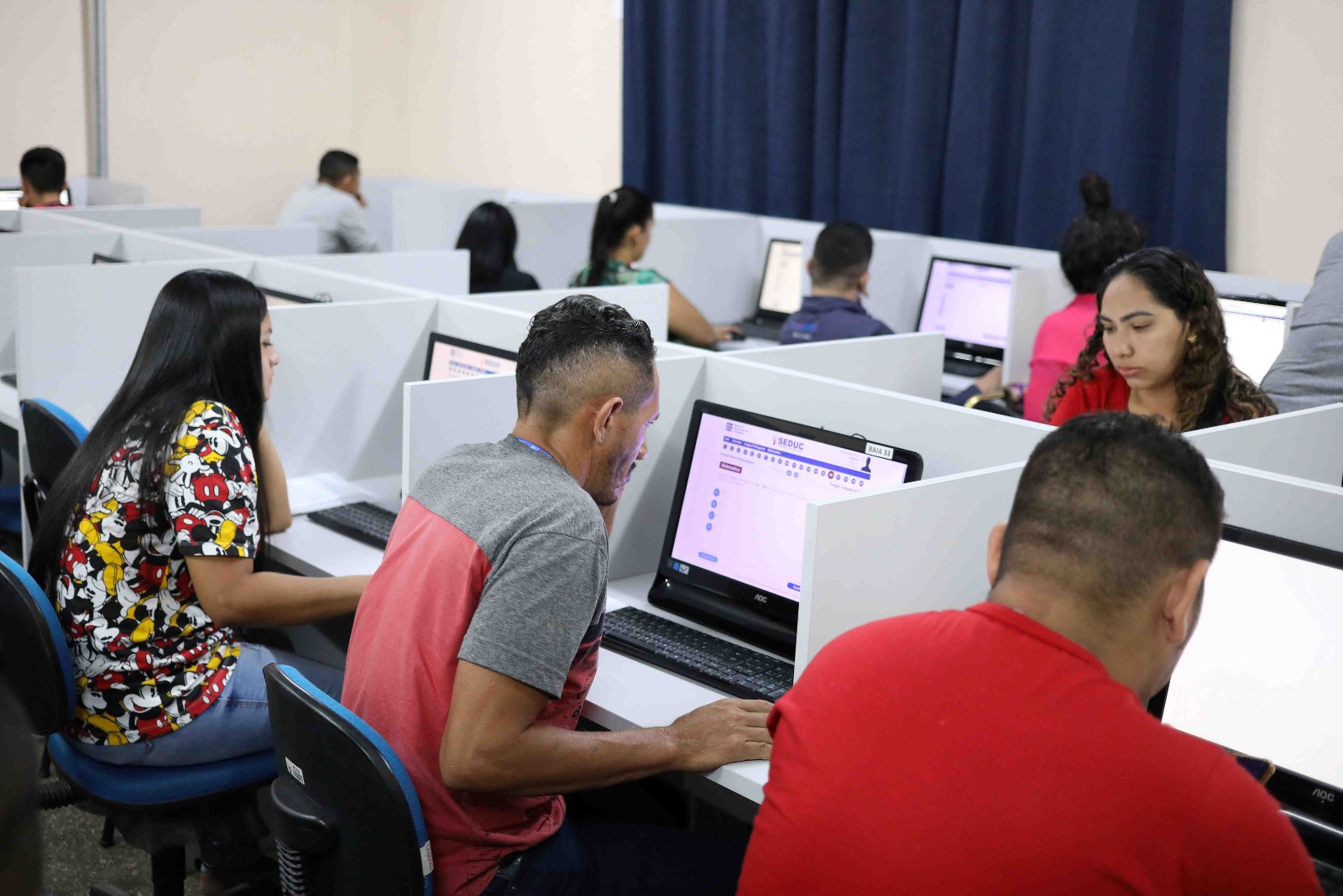 Secretaria de Educação abre inscrições para o Provão Eletrônico da EJA em Manaus