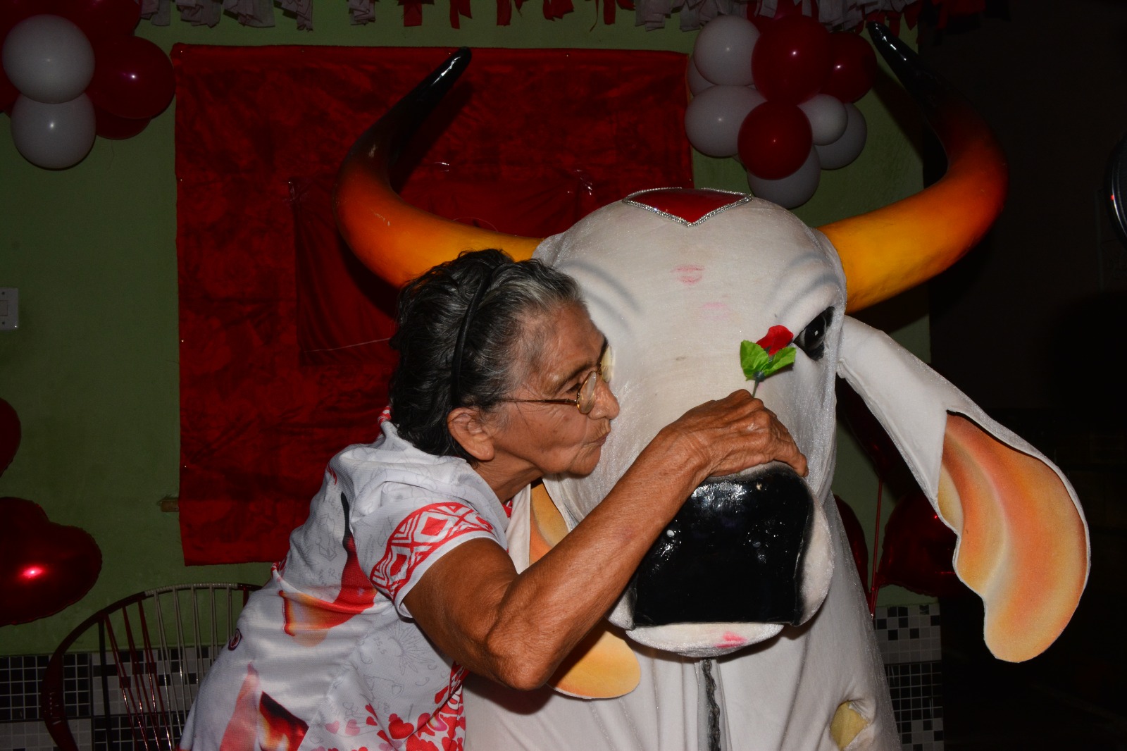 Garantido mantém tradição de celebrar Santo Antônio e homenagear os namorados