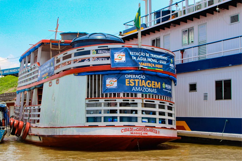 Governo do AM instala estação de tratamento de água móvel no Careiro da Várzea