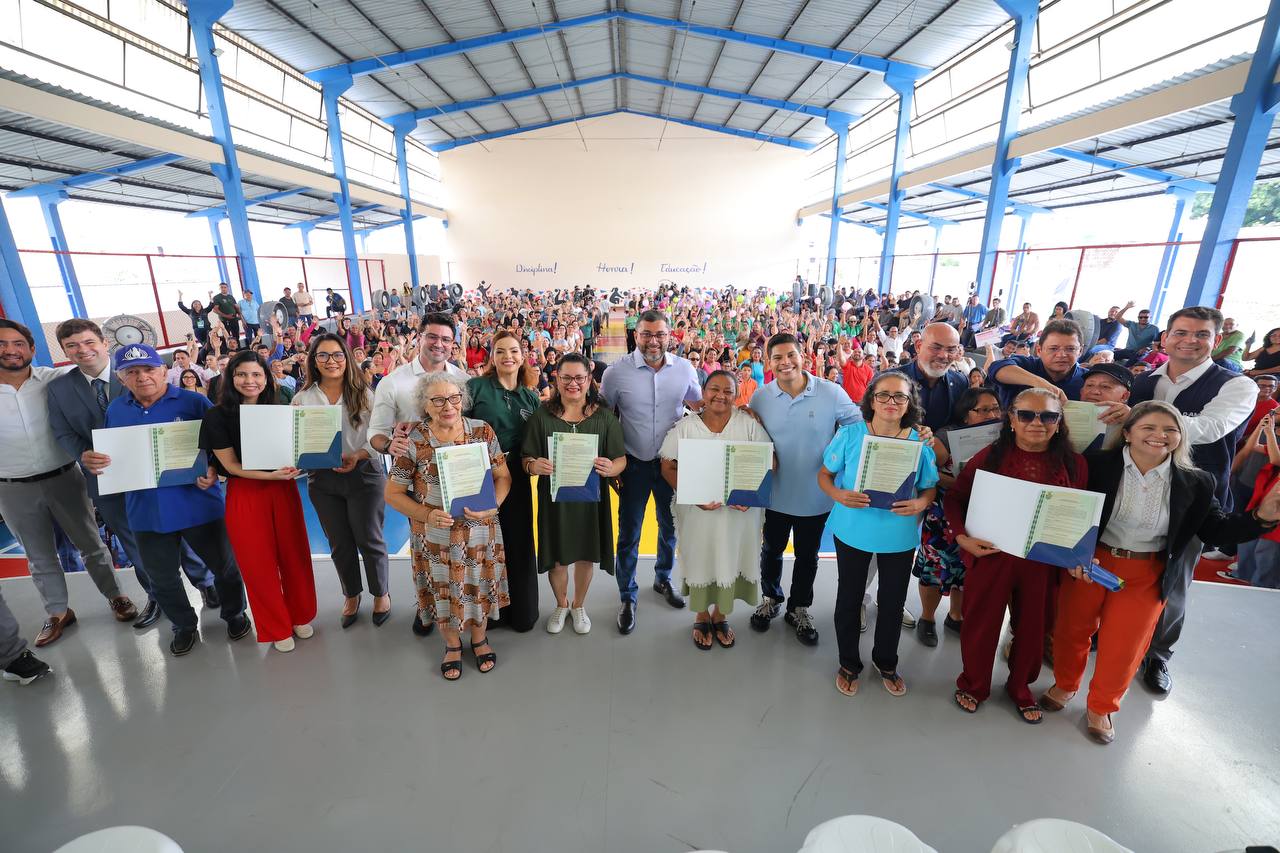 Amazonas Meu Lar beneficia moradores de Cidade Nova com regularização fundiária